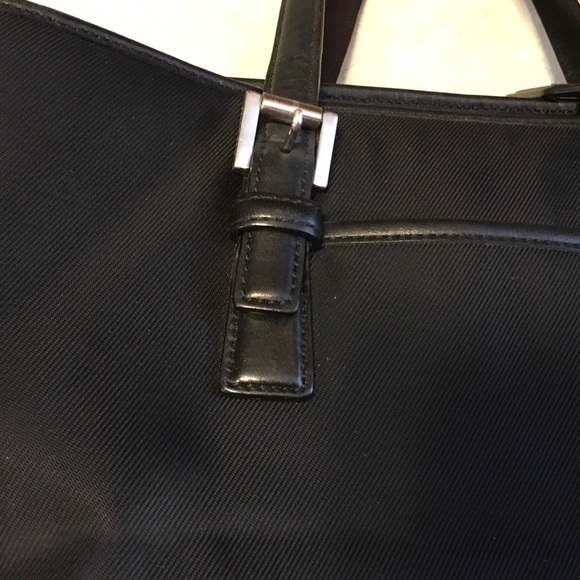 Coach purse. - Picture 4 of 4